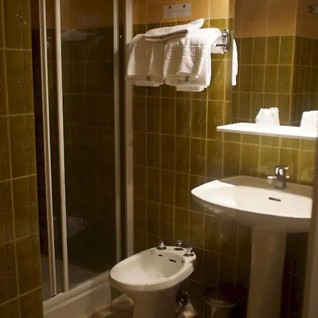 Aragon - Centre Gare Hotel 2*