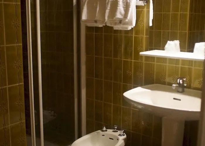 Aragon - Centre Gare Hotel 2*